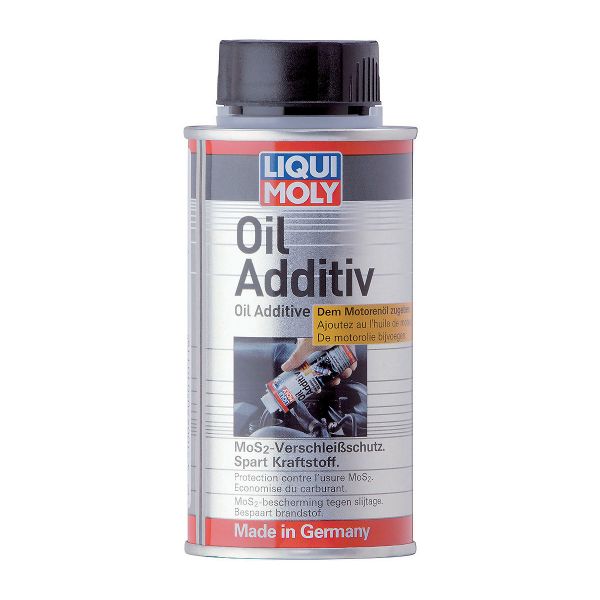 Сива бутилка с черна капачка на Liqui Moly с  Добавка за масло с МоS2